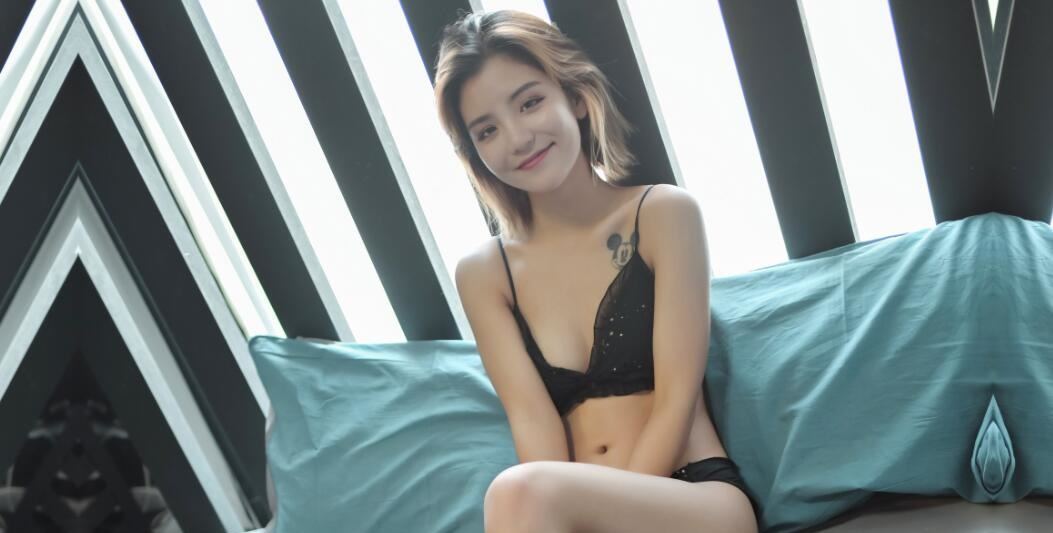 色戒 未删节版-刺激的三P交换小说 - 小鸡AV色戒未删减九分钟视频