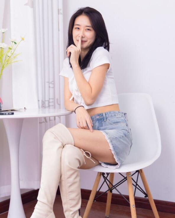 羽月希被黑人吃奶dasd585-性欧美视频a毛片在线播放 - 小鸡AV好涨嗯太深了嗯啊用力