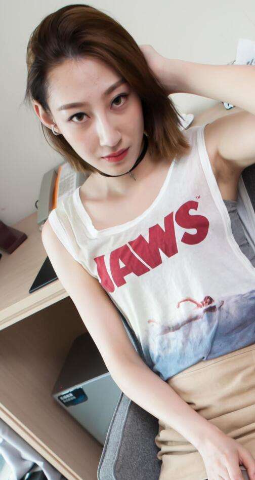 国产jjzzjjzz视频全部-啊好痛嗯轻一点视频 - 小鸡AV全彩19禁无遮挡口工漫画