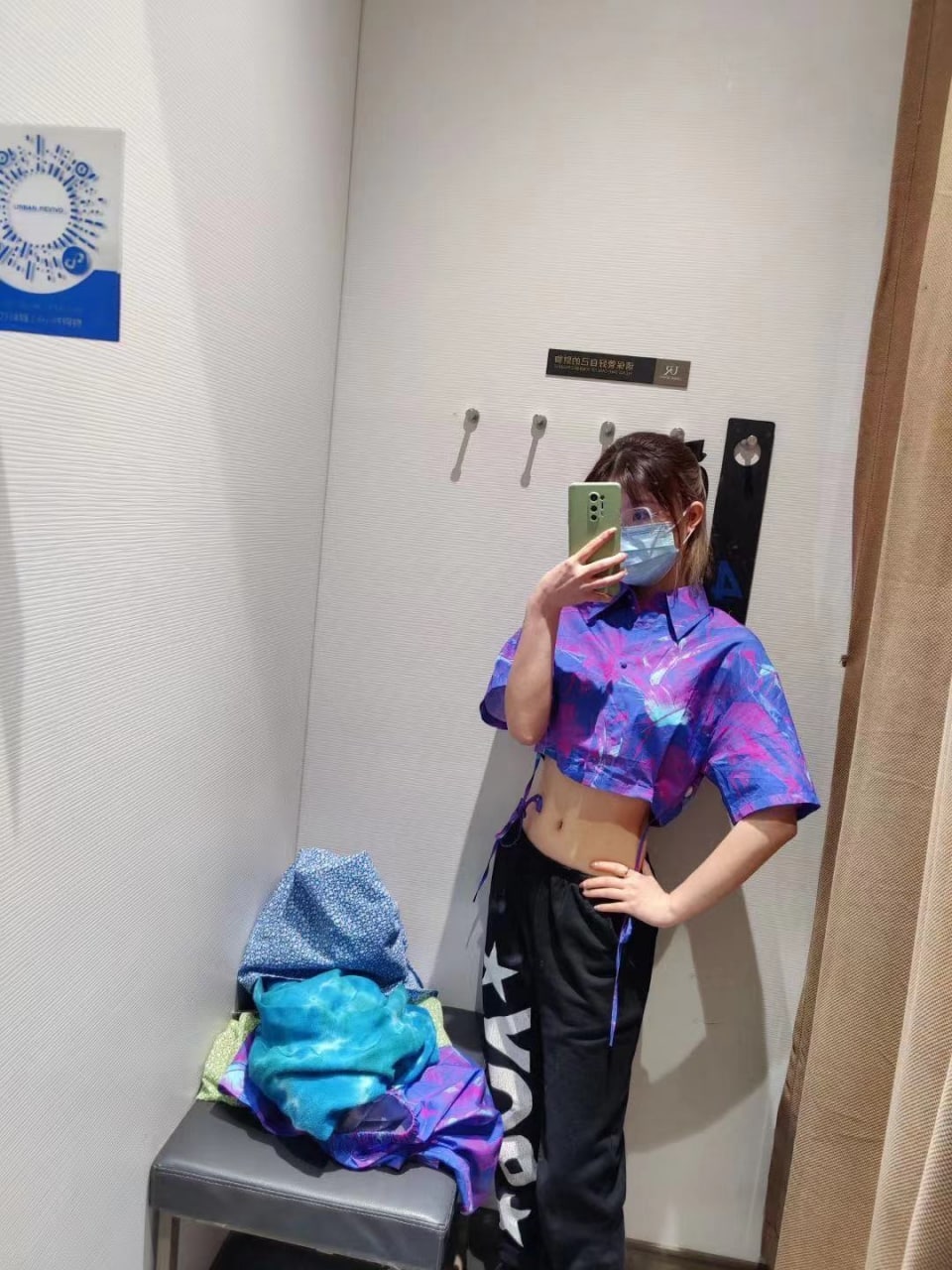 99国产在线精品视频-多人调教强行破苞H驯服电影 - 小鸡AV我被捆绑在班里用性玩具调教