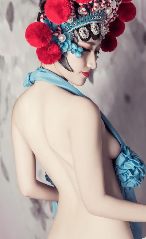 2018魅影网中文字幕