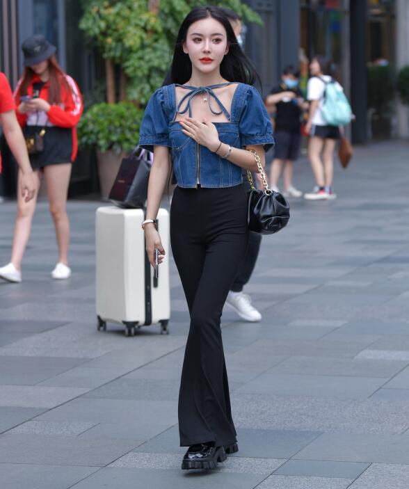 超级乱淫伦小说全集下载-看看一级黄色片 - 小鸡AV搞黄网站在线观看