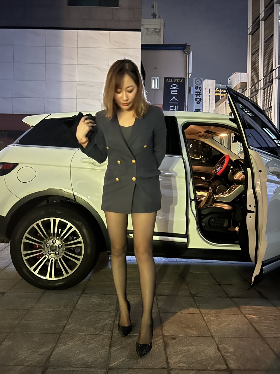 饥渴的40岁熟妇完整版在线