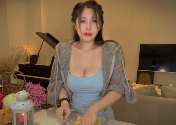 h嗯啊稚嫩奶娃乱女-国产aa免费视频 - 小鸡AV大学生一级黄色片