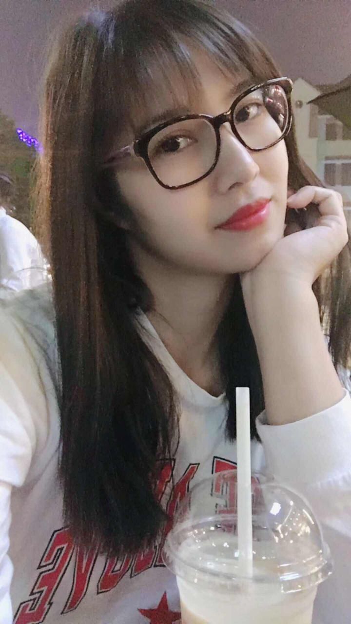 他的舌头弄得我爽水好多