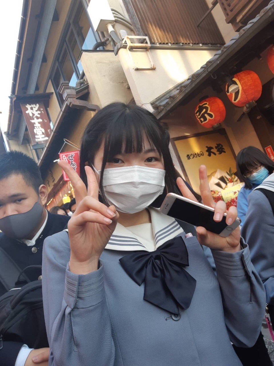 边摸边吃奶边做爽免费视频99-欧美日韩a级片 - 小鸡AV怡红院毛片