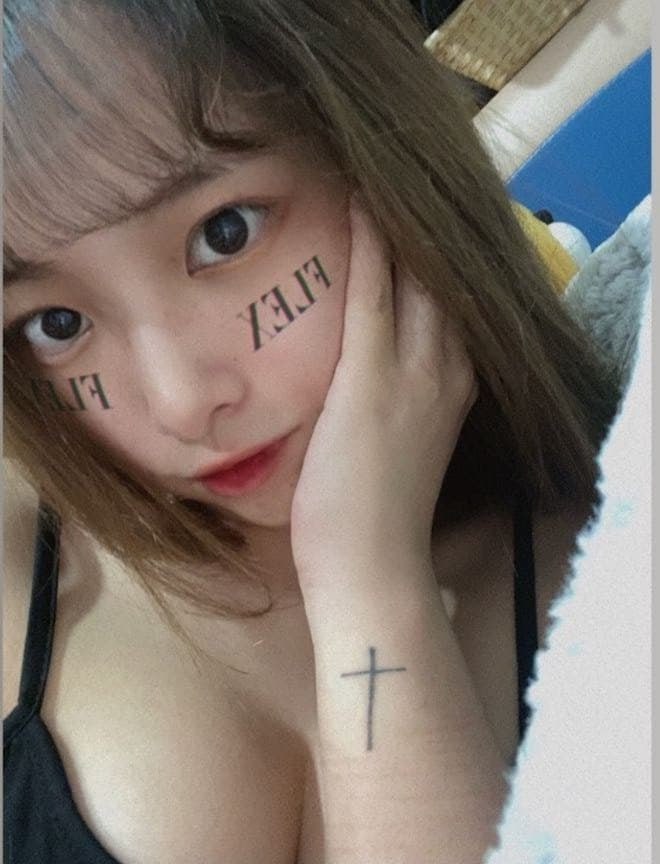 国产福利视精品永久免费-欧美区bt - 小鸡AV男狂揉吃奶胸60分钟视频