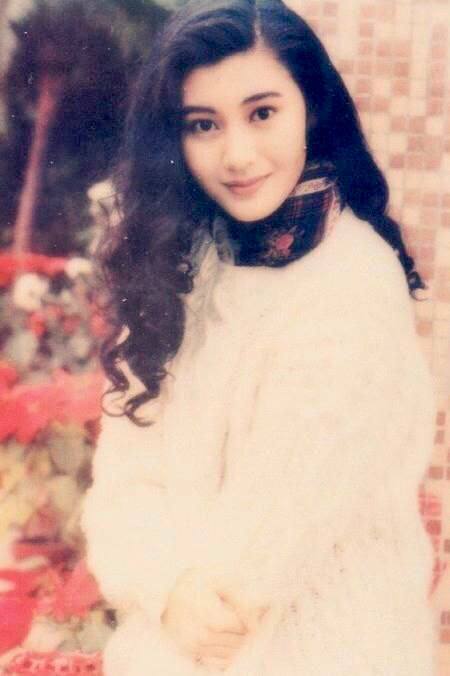 欧美一级黄视频-美女视频免费看一区二区 - 小鸡AV69交性视频