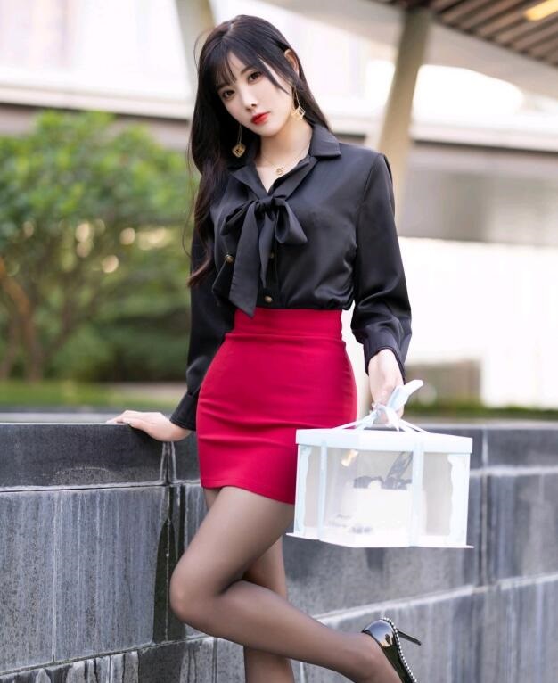 亚洲伊人久久综合