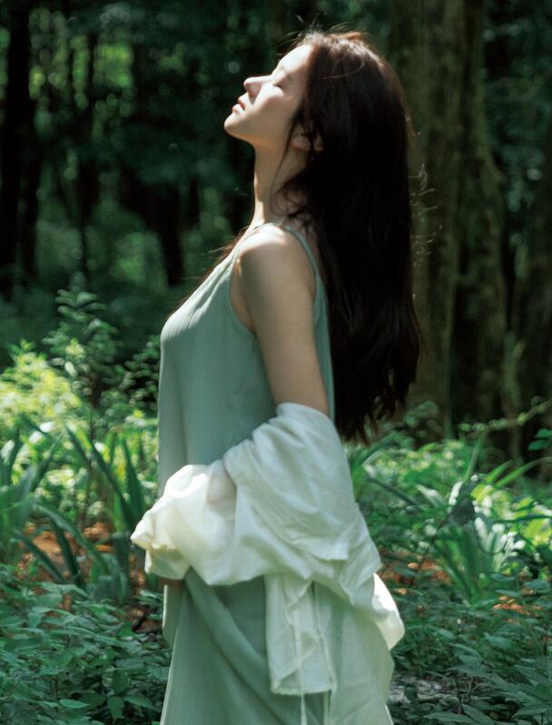 亚洲精品综合在线影院-偷看三级片 - 小鸡AV又硬又粗进去好爽A片潘金莲