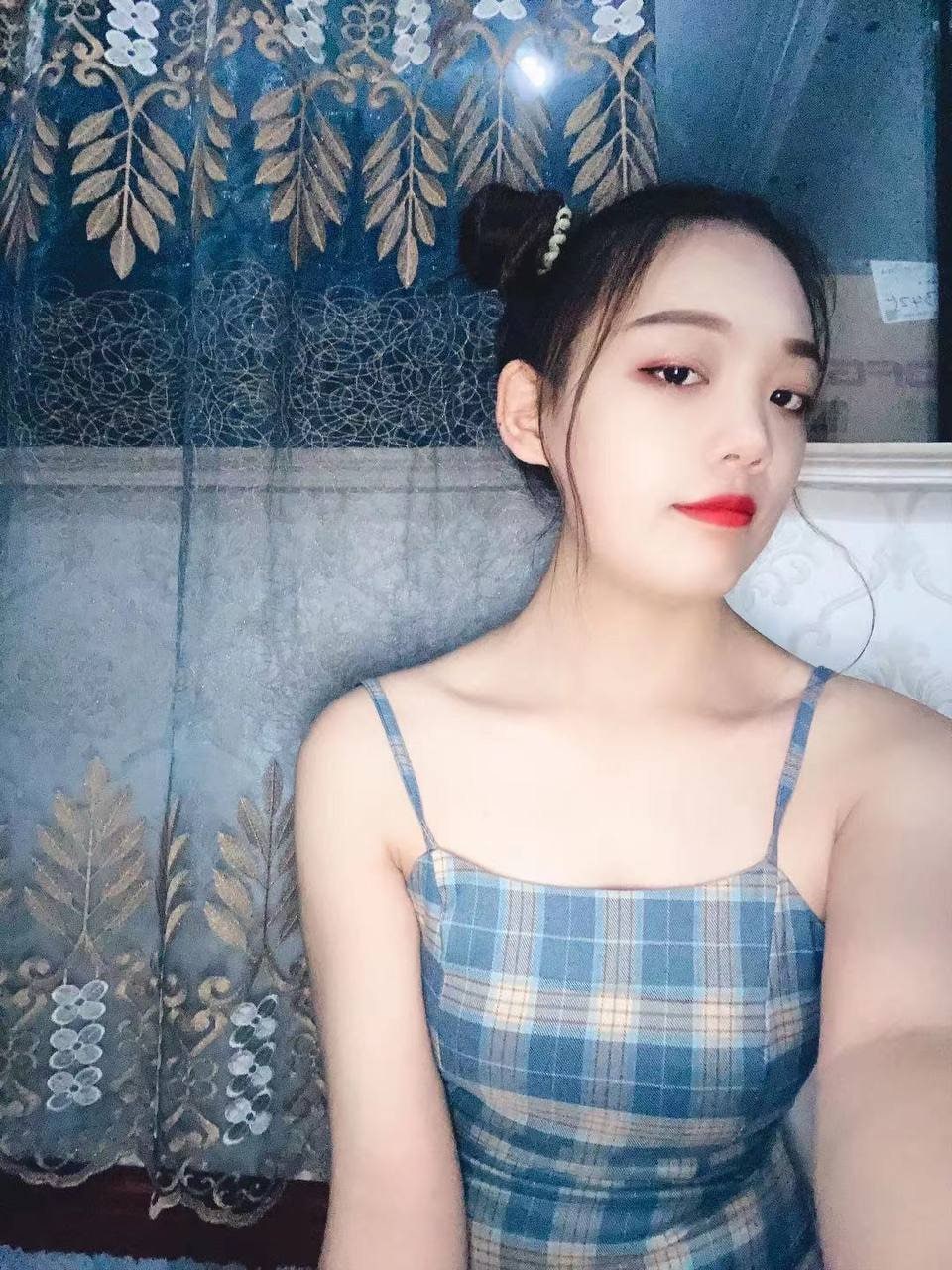 白丝校花被弄到高潮喷水-成年人午夜电影 - 小鸡AV国产一区二区三区乱码