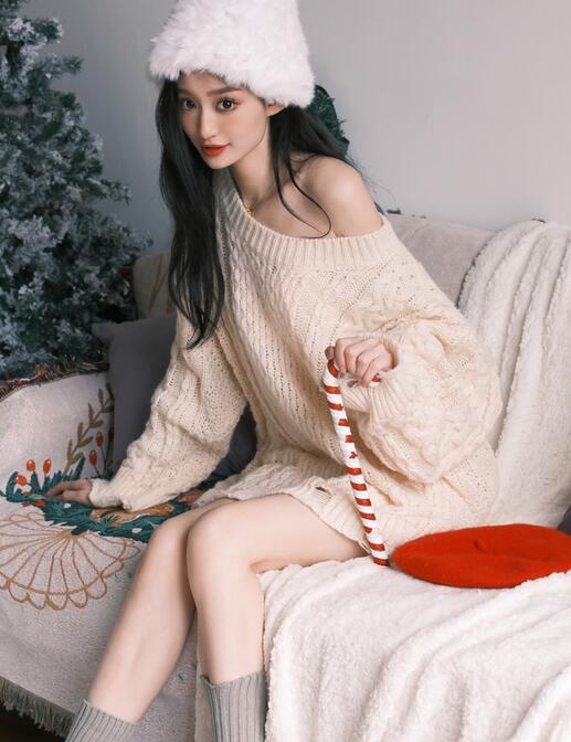 巜漂亮的女邻居又紧又爽三级-酒店偷拍视频一区二区三区 - 小鸡AV插我舔内射18免费视频