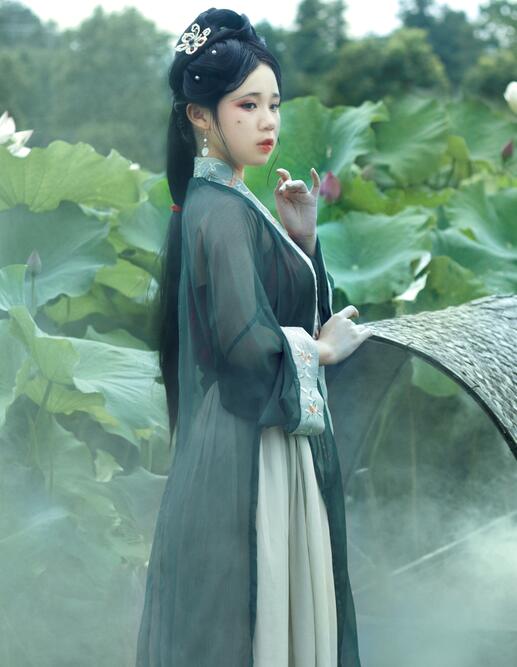 女上男下人xx动态图lovefou