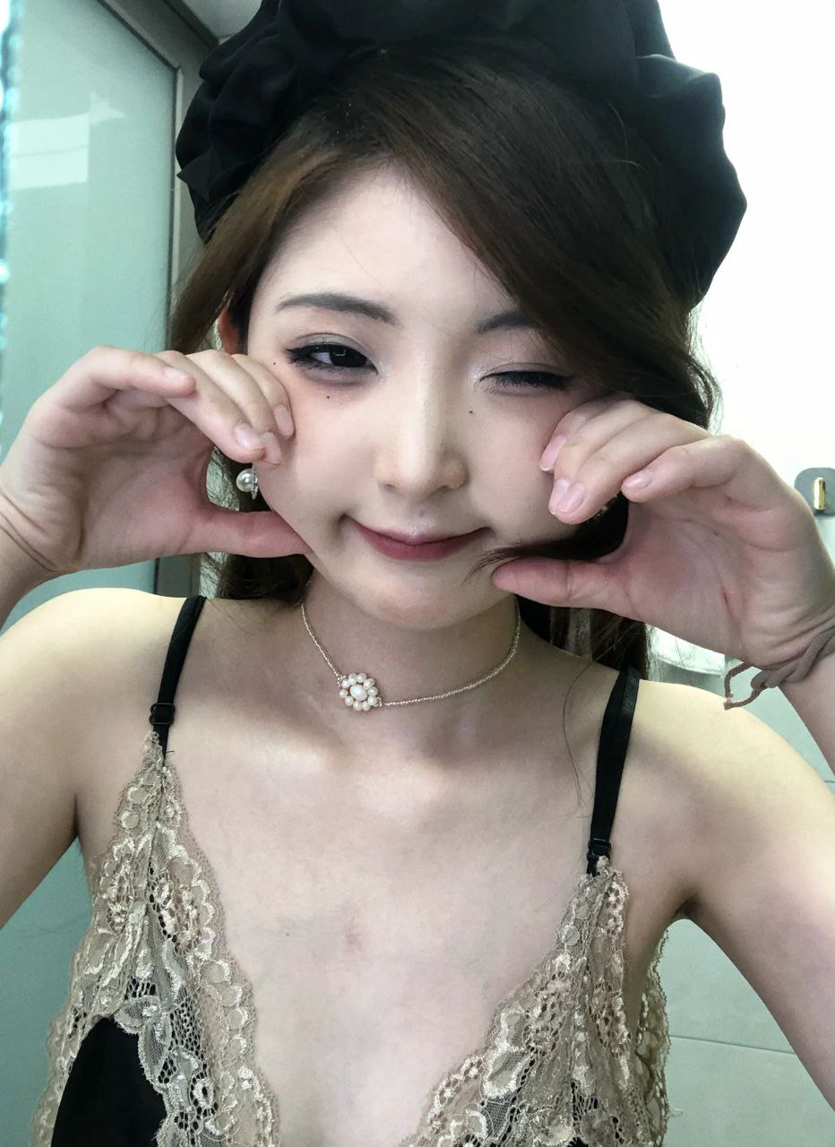 涩涩爱在线撸免费视频-韩国三级《女教师》 - 小鸡AV日本做爰高潮又黄又爽小说