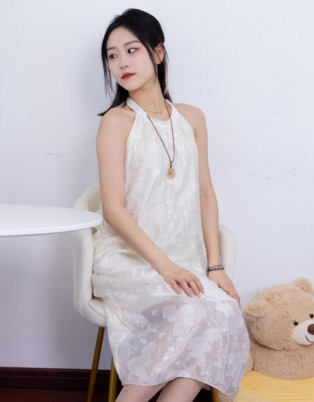 日韩三级视频在线观看-韩国羞羞漫画无遮羞在线看 - 小鸡AV色美女在线