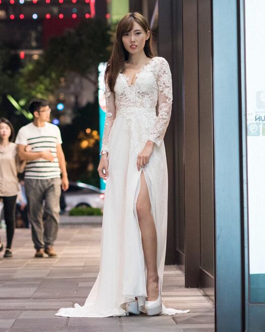 亚洲成A人片在线播放器-扒开双腿疯狂进出爽爽爽免费 - 小鸡AV亚洲色噜噜狠狠站欲八