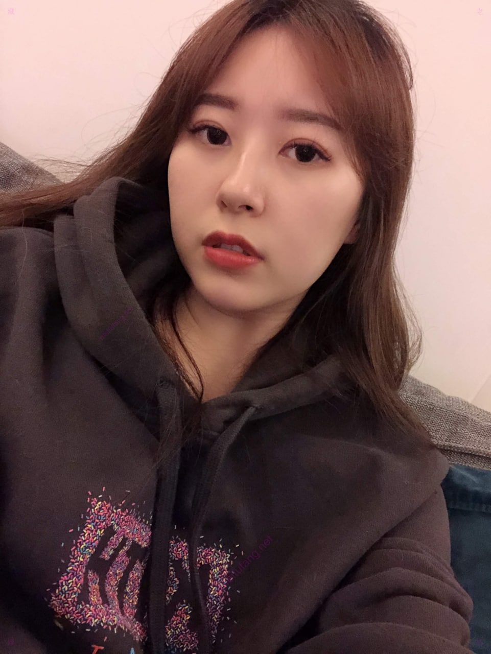 丰满爆乳熟女在线播放-私人成片免费光看 - 小鸡AV国产精品久久久久久久久齐齐