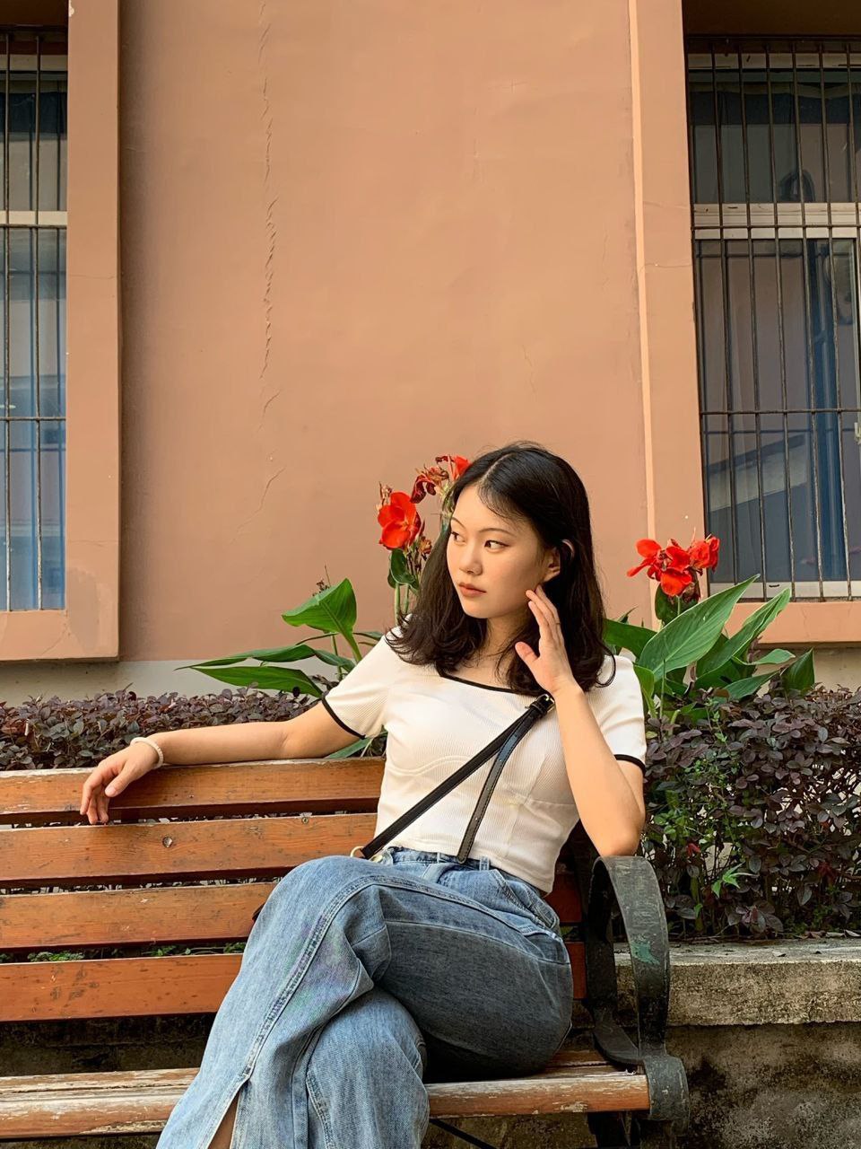 又黄又爽又猛午夜性色播在线播放-久久婷婷影院 - 小鸡AV男人透女人超爽视频免费