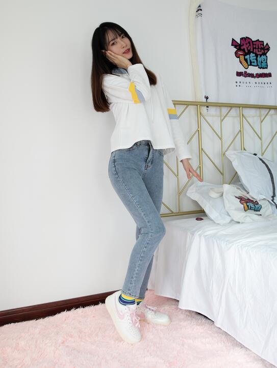 最近在线更新中文字幕3-女人扒开腿让男生桶爽动漫 - 小鸡AV一级片免费观看视频