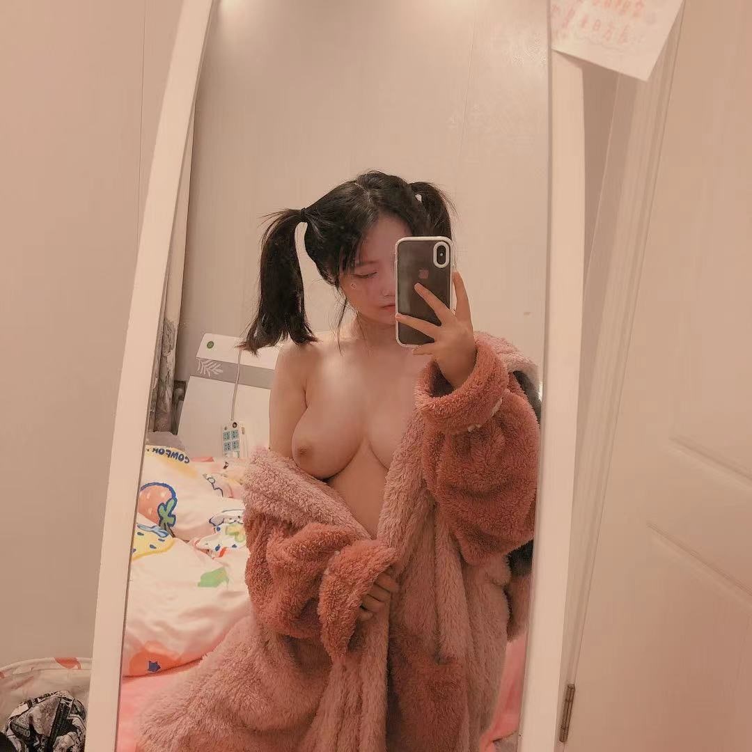 林美贞三级-妺妺坐在我腿上勃起弄了应用 - 小鸡AV欧美交换配乱吟粗大视频