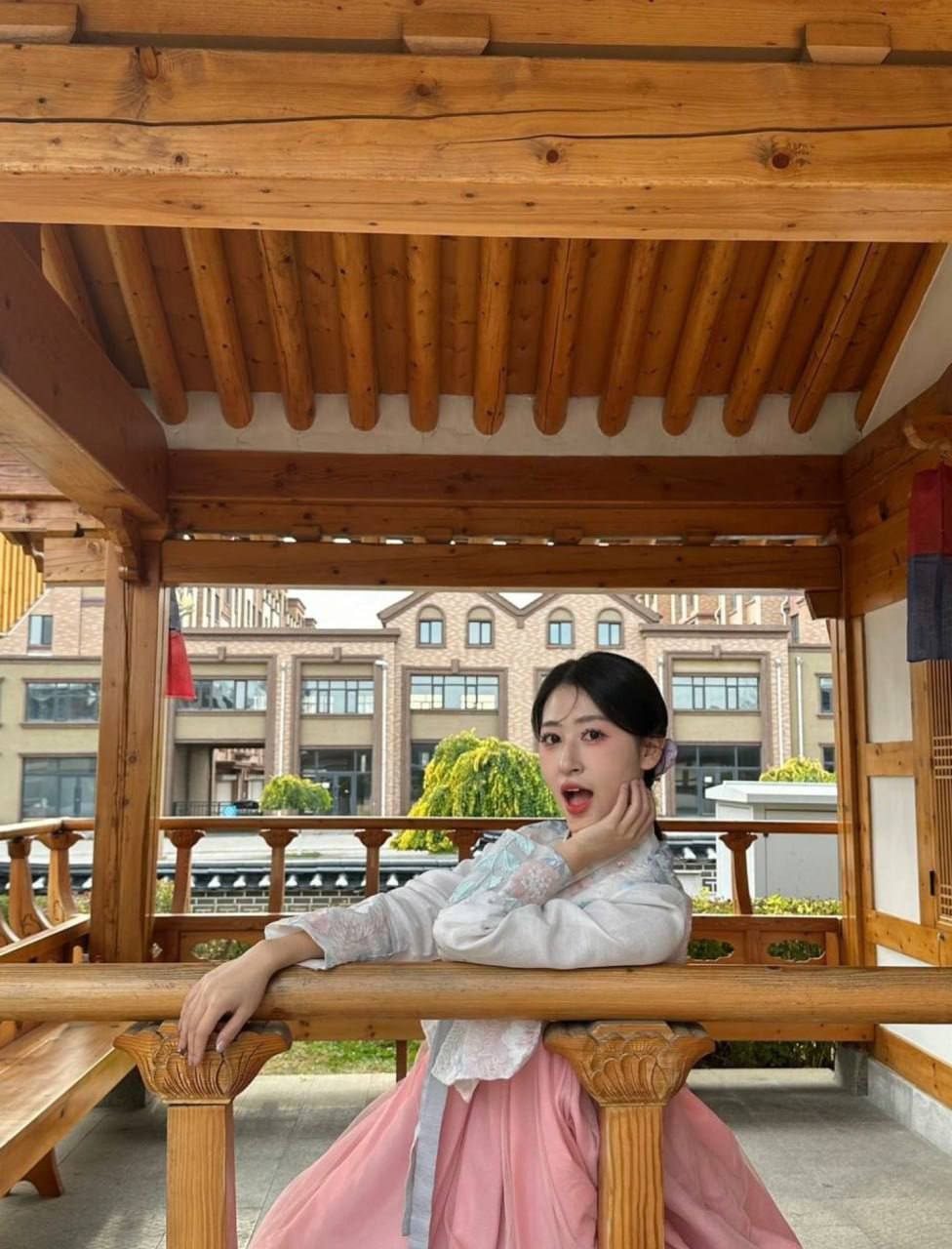 日韩MV欧美MV中文无码-少妇按摩做爰2完整版 - 小鸡AV四个熟妇搡BBBB搡BBBB