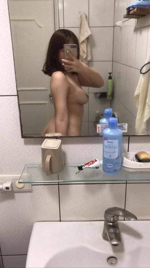 男男嗯啊黄动图