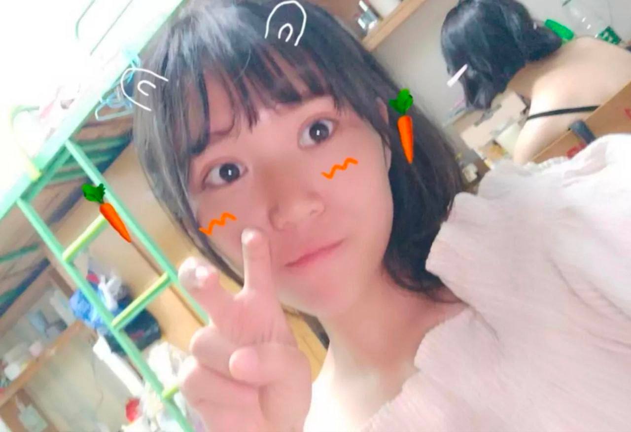 天天看片天天爽_免费播放-美女扒开屁股让男人桶 - 小鸡AV导师在线