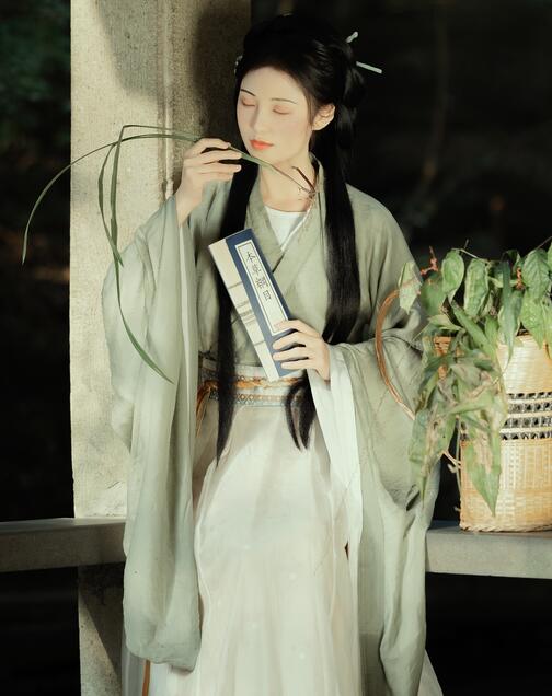 公交车伦流澡到高潮HNP电影-日本一道本高清一区二区 - 小鸡AV男女一边摸一边做爽的免费视频