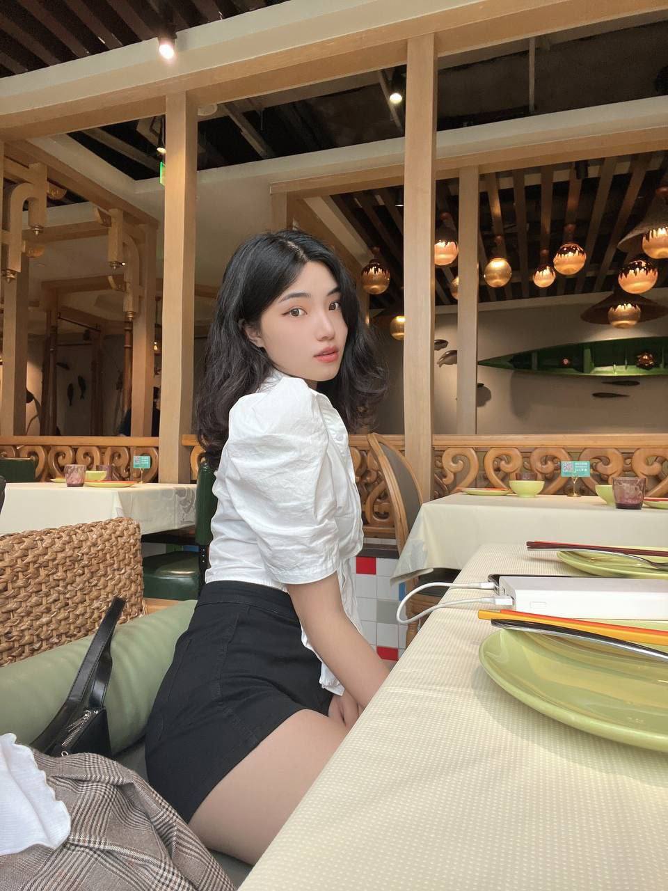 色情电影网址-我和麻麻的肉欲小说长篇 - 小鸡AV高h肉辣文黄蓉