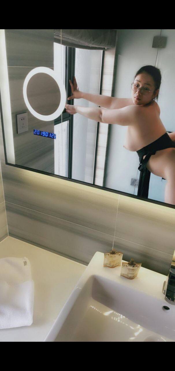 麻豆A片爽爽歪歪爽爽视频看看-亚洲熟女乱综合一区二区在线 - 小鸡AV一女被多男枪H又黄又激烈