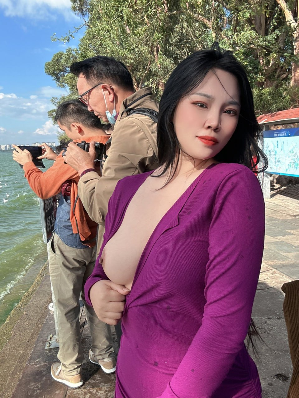 欧美不卡一区二区三区-向日葵夜晚的绽放动漫樱花动漫 - 小鸡AV国产成人综合网