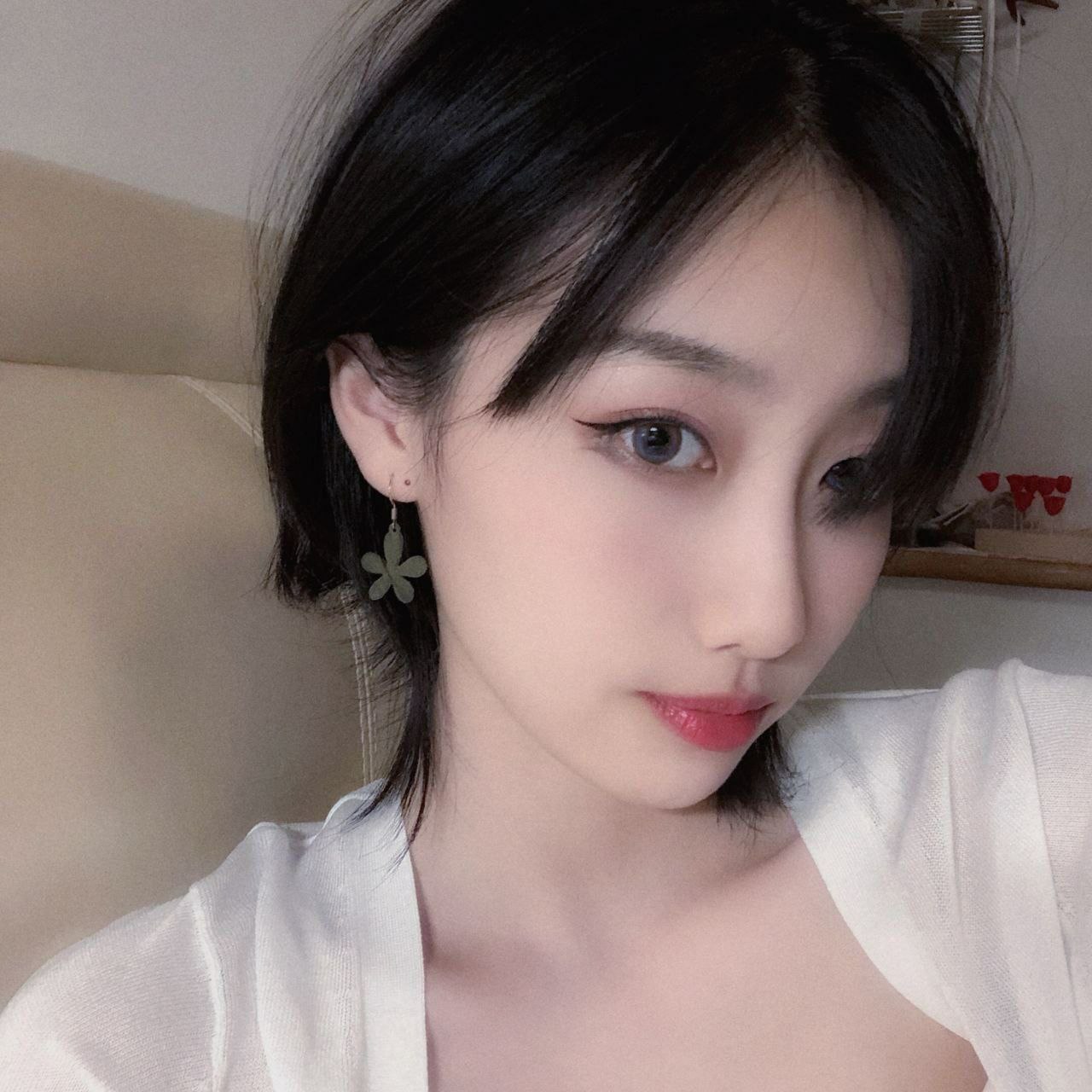 女人大荫蒂毛茸茸视频