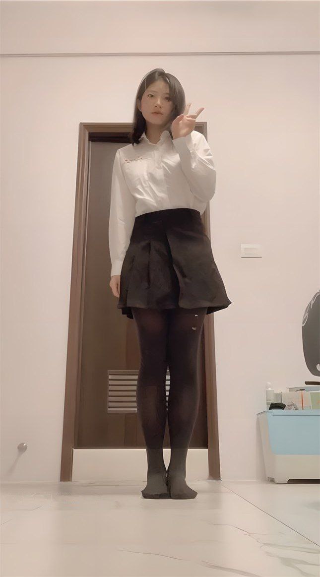 精品无马国产自在现线一-操美女动态图 - 小鸡AV法国裸体性伦电影巜青涩禁果