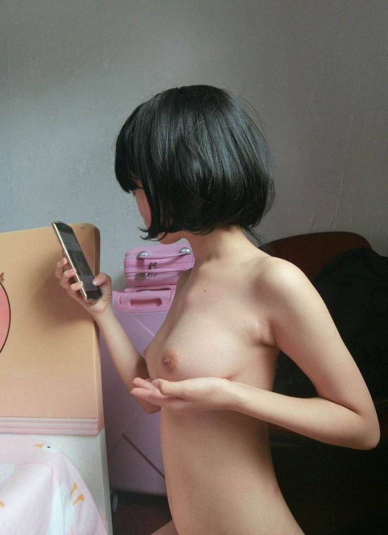 粗大挺进亲女H晓晓小说视频-琪琪电影午夜理论片YY6080 - 小鸡AV精品国产粉嫩内射白浆内射双马尾