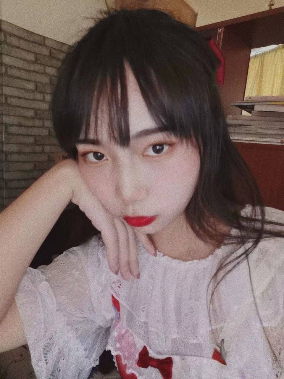 亚洲精品综合一二三区在线-伊人骚 - 小鸡AV精品久久免费视频