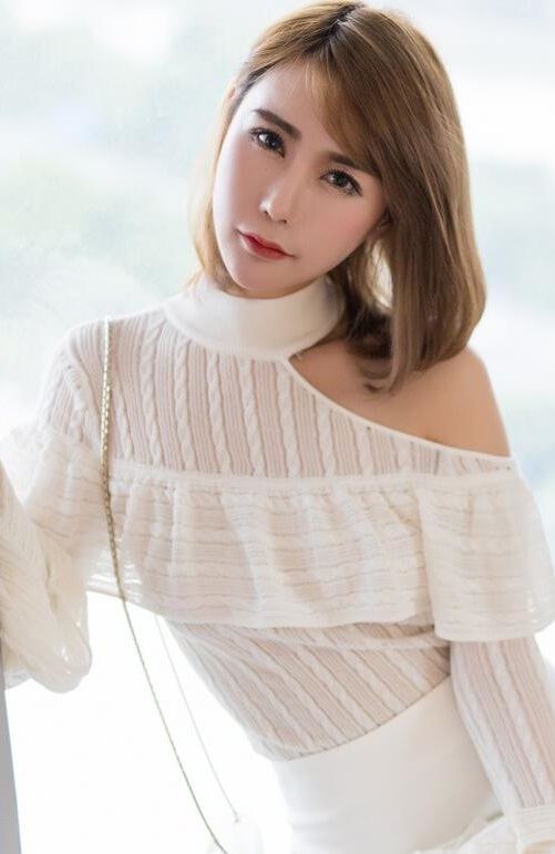 法国少妇愉情理伦片-女人扒开粉嫩粉嫩的小泬高潮喷水 - 小鸡AV久久综合色一综合色88