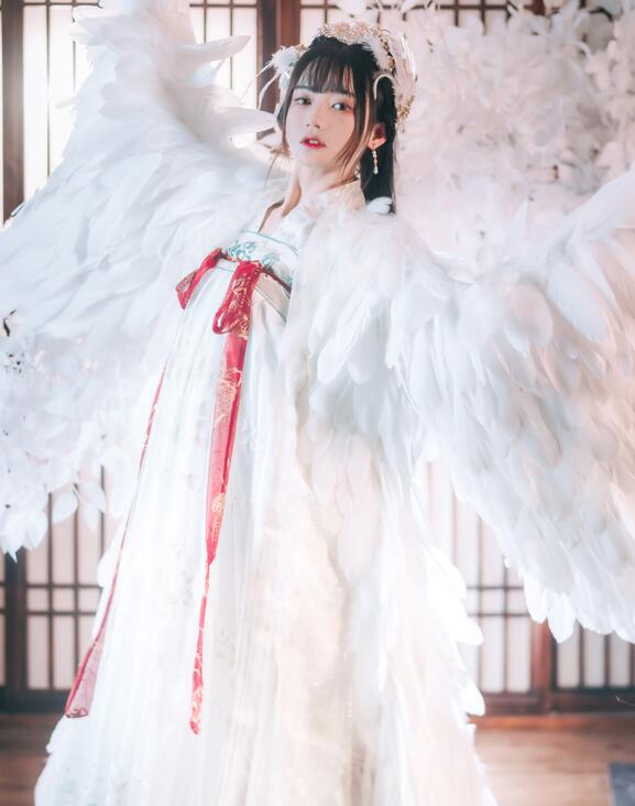 日本三级很黄试看120秒