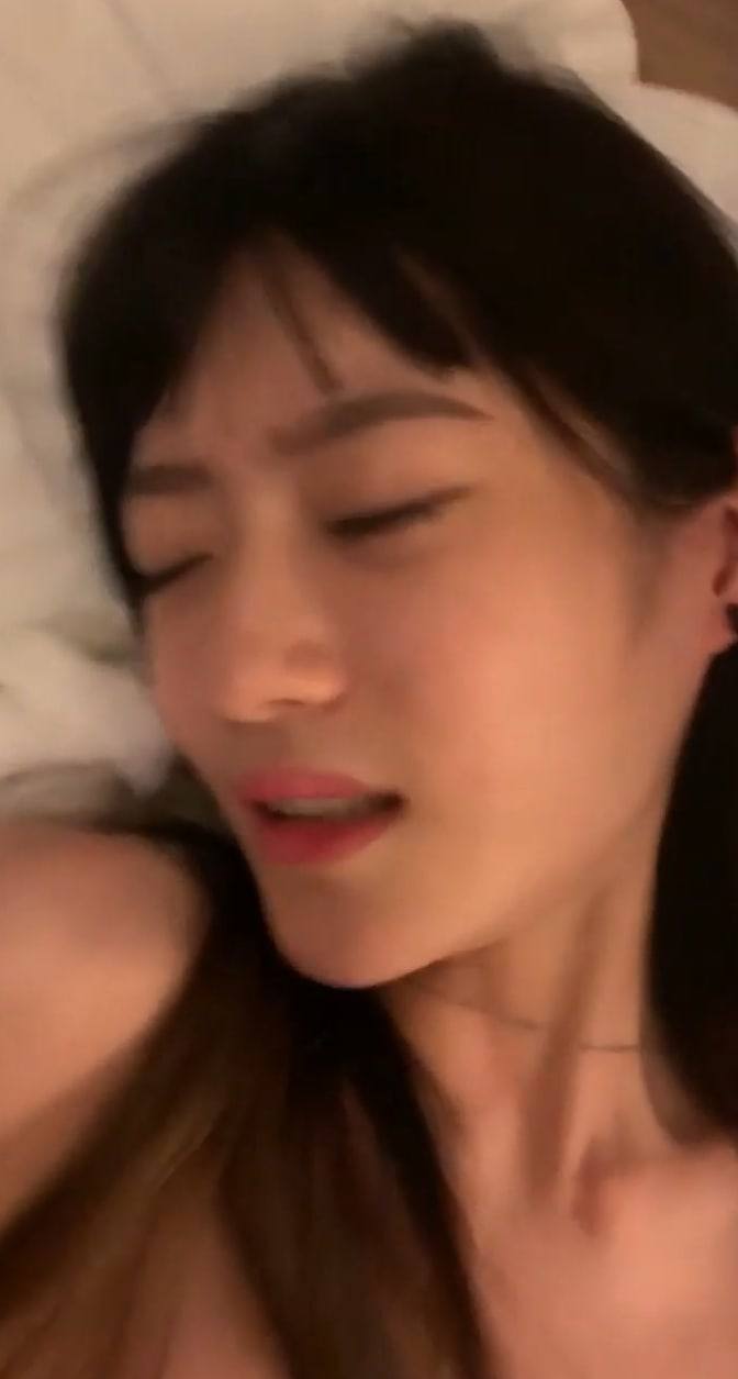 国产久热在线观看视频-最爽最刺激18禁视频 - 小鸡AV老头猛挺进王丽霞的体内