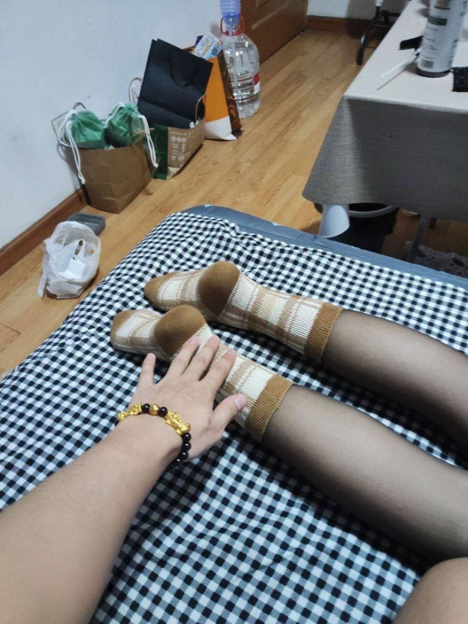 亚洲国产成人久久午夜-艳妇乱肉txt下载 - 小鸡AV六月婷婷综合激情