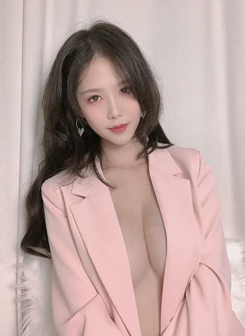 日韩综合在线视频-人人玩人人添人人澡免费 - 小鸡AV别揉我胸啊嗯上课着呢