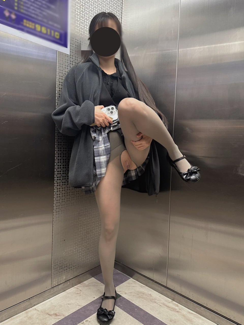 欧美日韩一区二区在线视频播放-健身教练在线观看 - 小鸡AV欧美久久久久