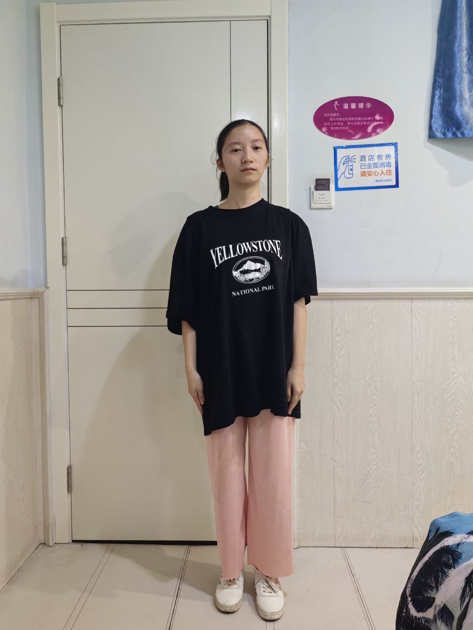 被脔日常H苏苏NP-美女裸露双奶头与尿口的图片 - 小鸡AV国产精品扒开腿做爽爽爽A片唱戏