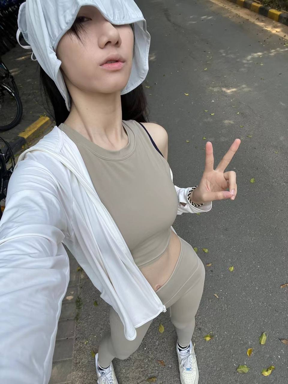 911久久-久久久久免费视频 - 小鸡AV外国黄色a级suv