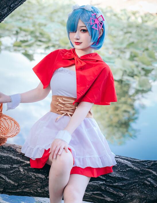 久久精品中文字幕极品-日操 - 小鸡AVxl上司2带翻译未增删