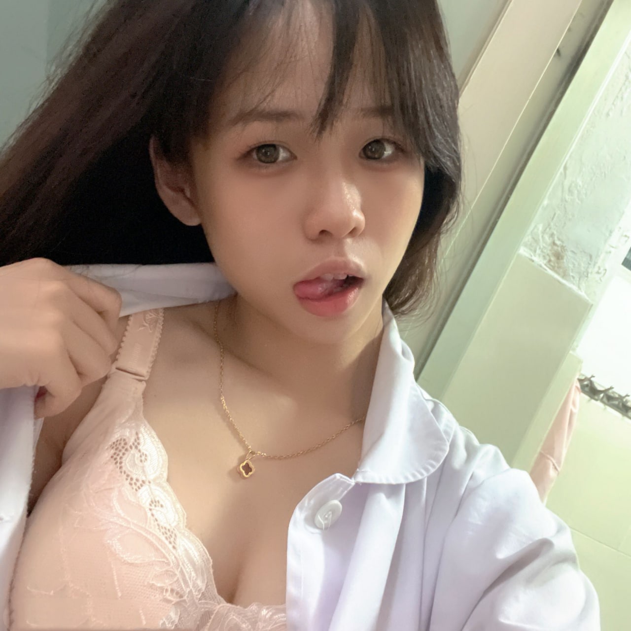 亚洲国产精品第一页