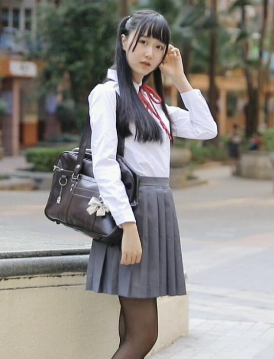 公交车被陌生人强要小说