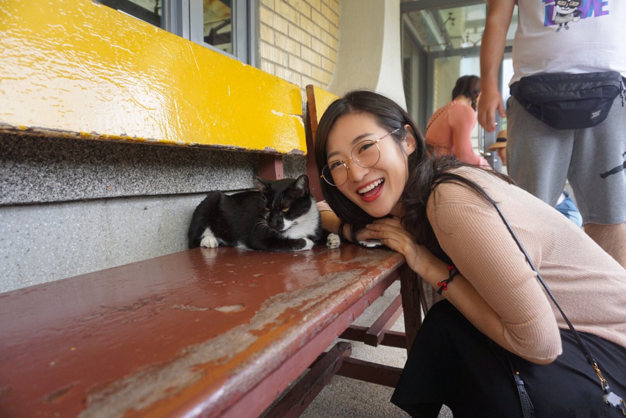 国产精品自在线拍国产-久久久精品视频免费观看 - 小鸡AV亚洲国产一区视频