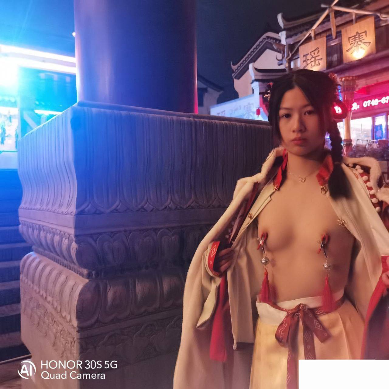 老师系列高H文-攻受在教室边做边H - 小鸡AV国产人妻丰满熟妇嗷嗷叫