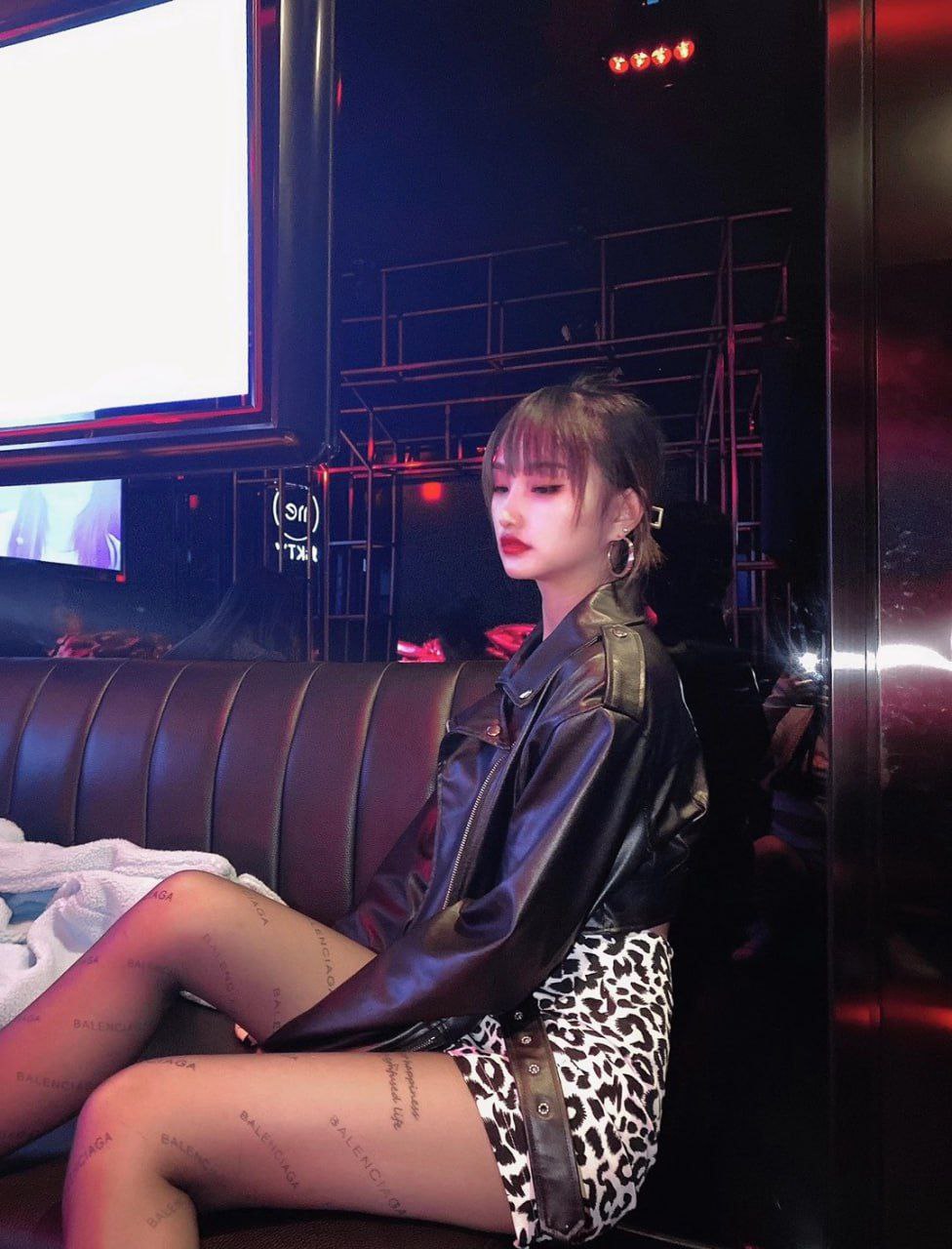 日本AAA片爽快视频-午夜精品免费 - 小鸡AV18禁边摸边吃奶又黄激烈视频