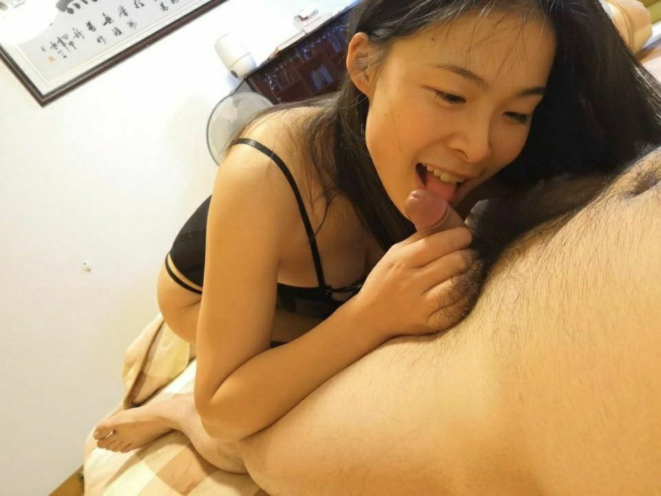 性奴秘书裸侍跪趴等主人玩-人妻厨房出轨上司HD院线波 - 小鸡AV在线亚洲午夜片AV大片